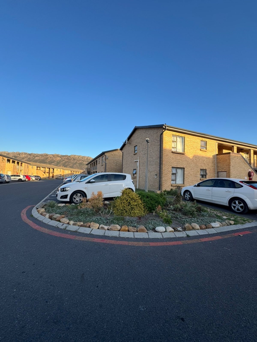 2 Bedroom Property for Sale in Fairview Golf Estate Western Cape